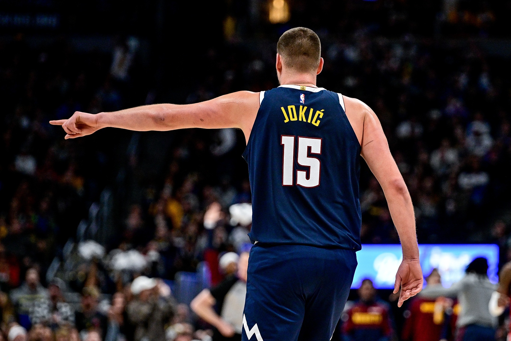 亞布塞萊:我們一定程度上限制了約基奇 我們本應(yīng)更好地掌控比賽